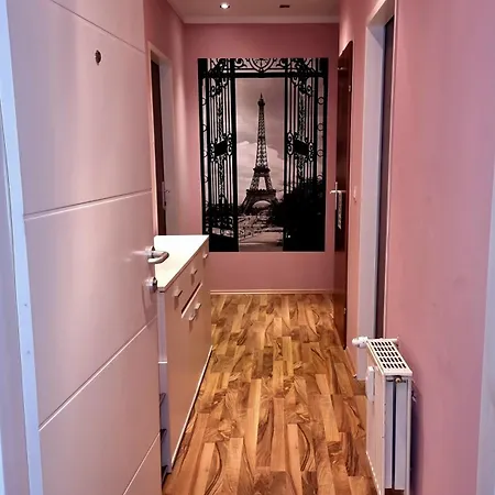 Rentcenter79_2 4*